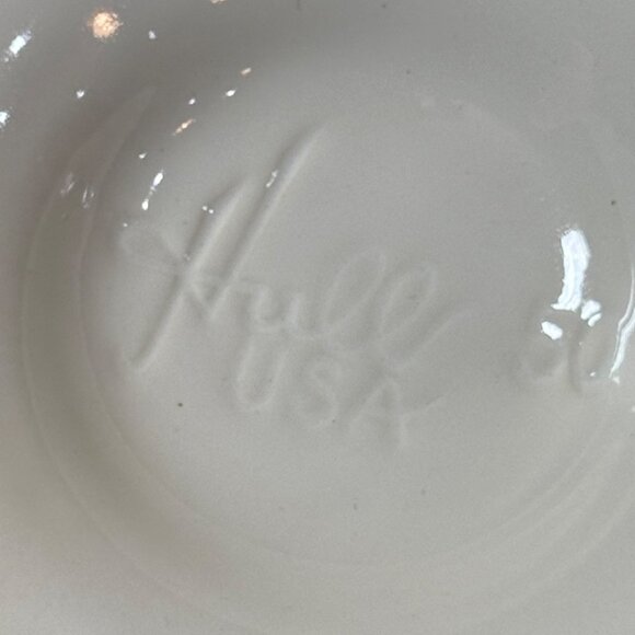 Vintage Hull Fan Vase #50 White Maroon Gazelle Deer  Scalloped Top - Picture 9 of 10